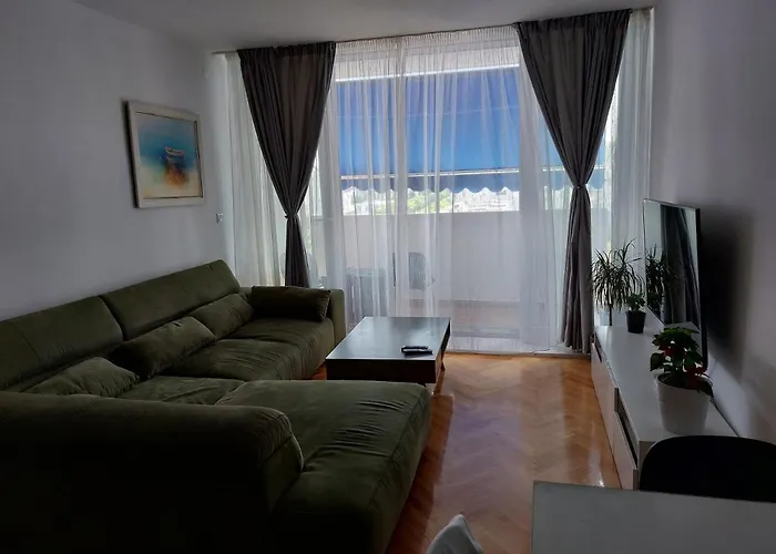 Apartman Lenci