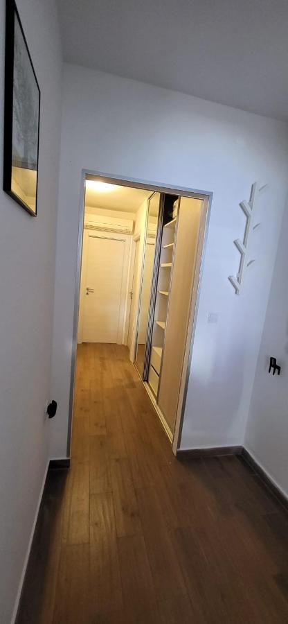 Apartment Lenci *